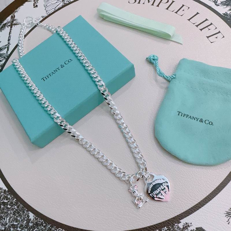 Tiffany necklace2 1130
